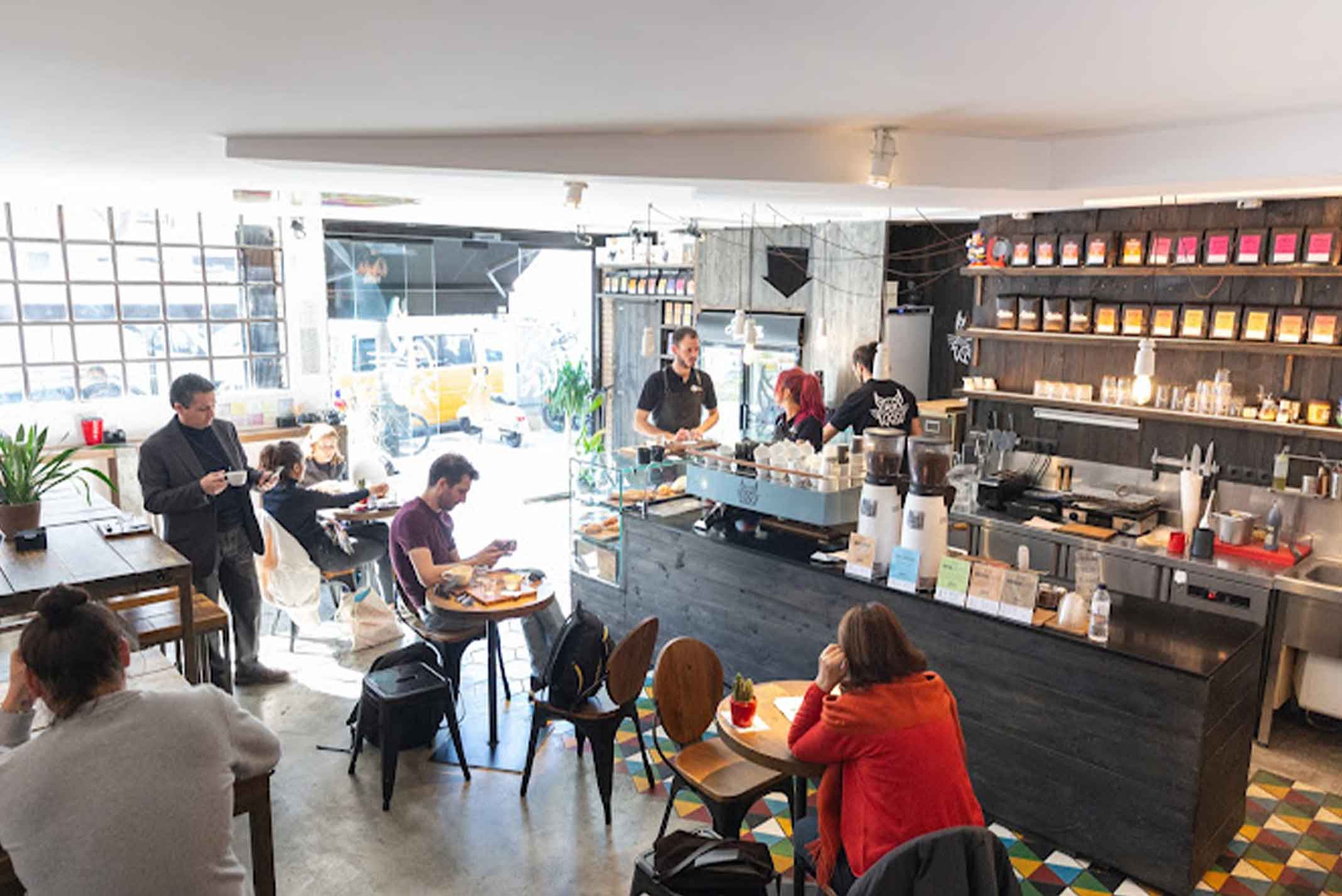 hidden coffee roasters les corts